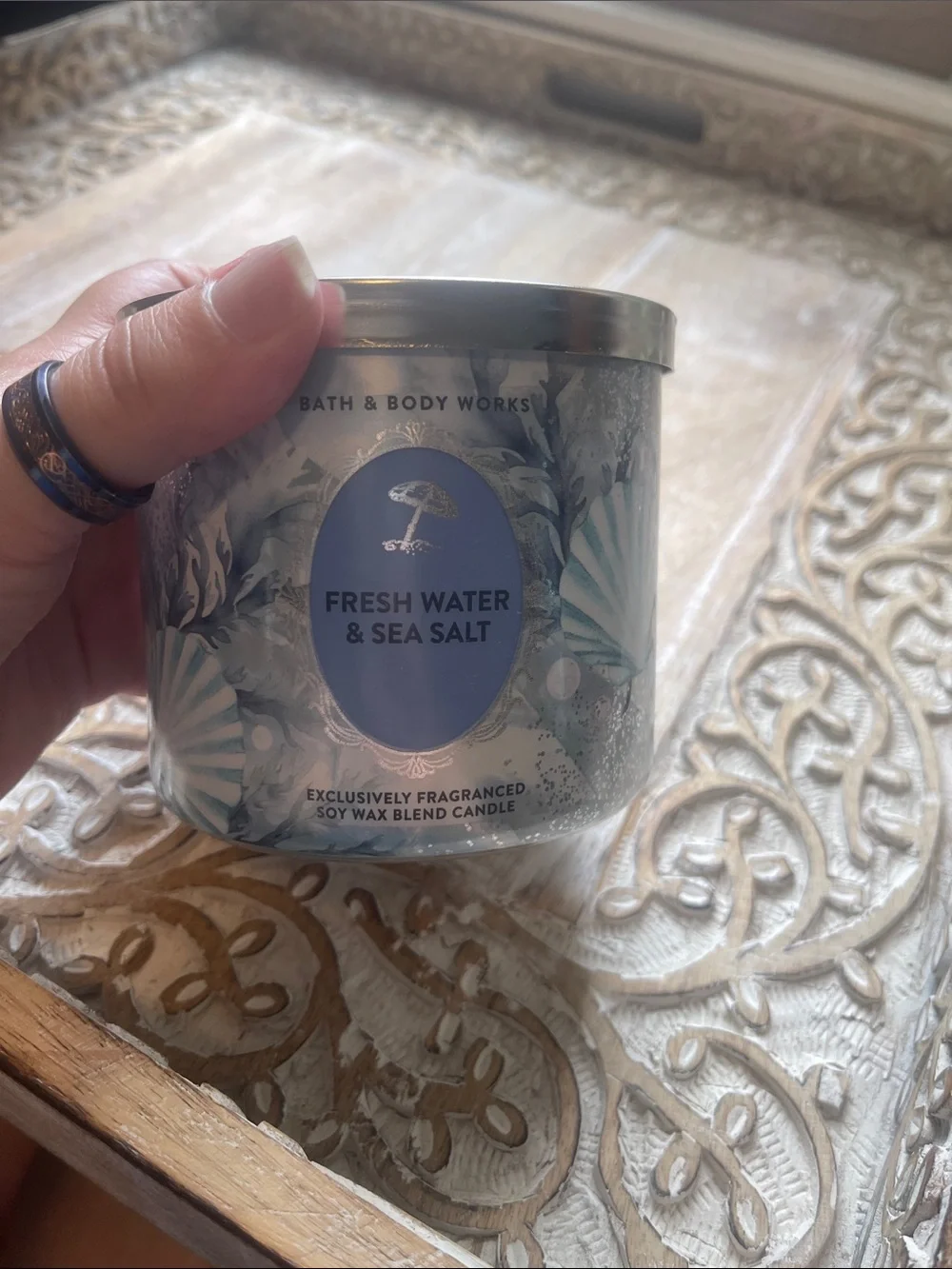 Bath & Body Works Fresh Water & Sea Salt Candle - Light Blue & Silver